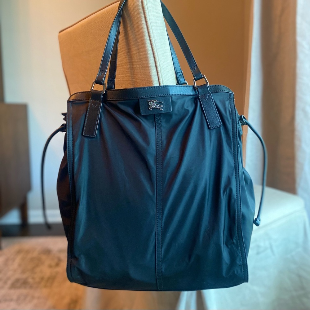 Burberry Buckleigh Nylon Tote in Black